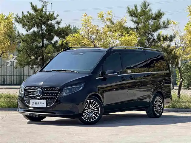Mercedes-Benz Mercedes-Benz V-Class 2025