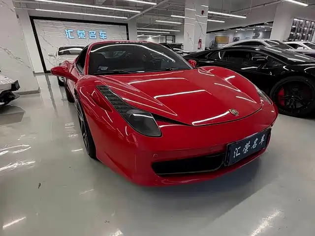 Ferrari Ferrari 458 2010