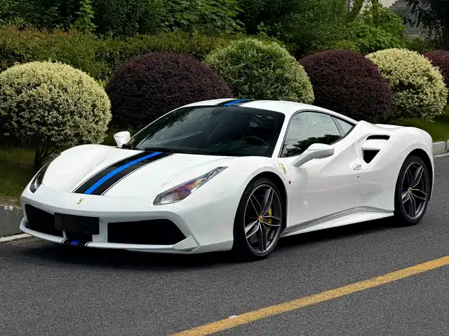 Ferrari Ferrari 488 2018