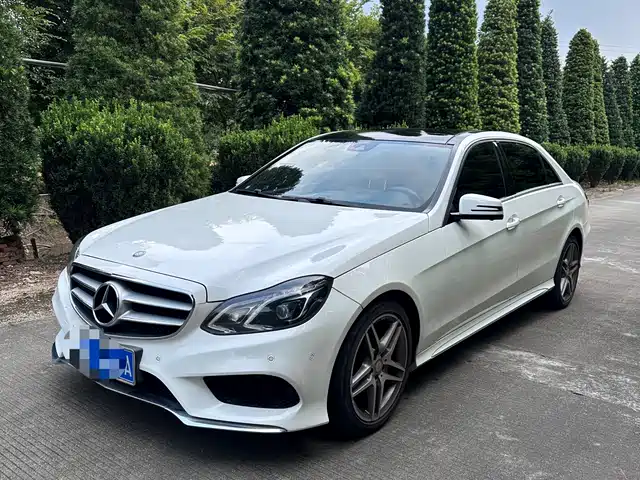 Mercedes-Benz Mercedes-Benz E-Class 2015