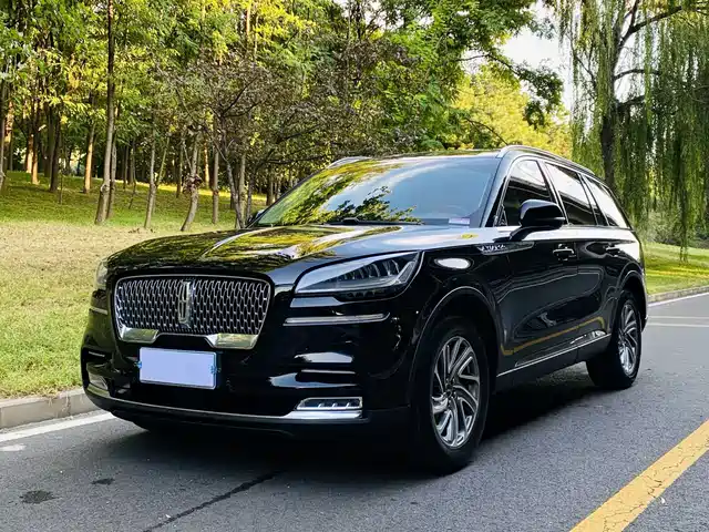 Lincoln Aviator 2021