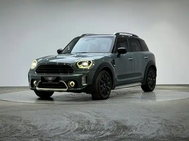 MINI MINI COUNTRYMAN