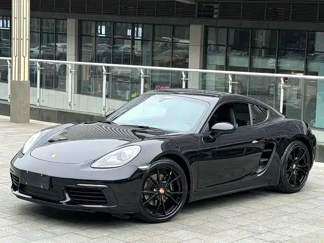 Porsche Porsche 718 2018