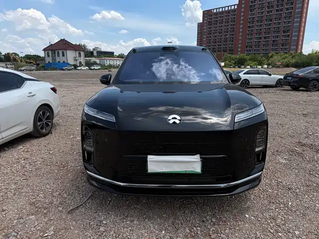 NIO NIO ES8