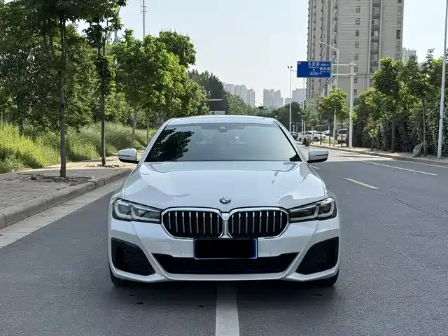 BMW BMW 5 Series 2022