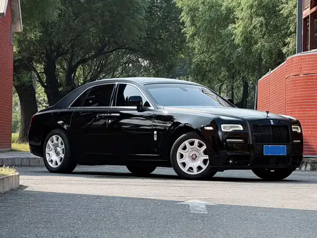 Rolls-Royce Ghost 2010