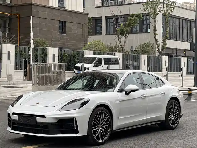 Porsche Panamera 2026