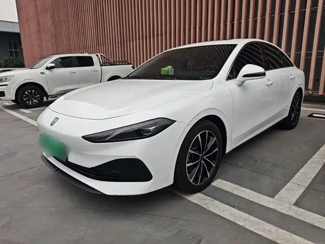 Roewe Roewe D7 2025