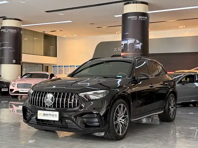 Mercedes-Benz Mercedes-Benz GLC AMG 2025