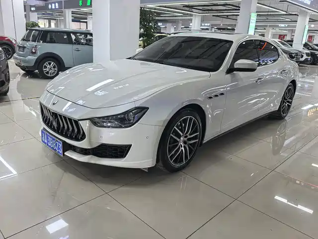 Maserati Ghibli 2020