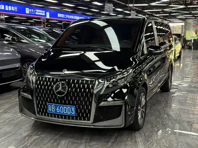 Mercedes-Benz Mercedes-Benz V-Class 2023