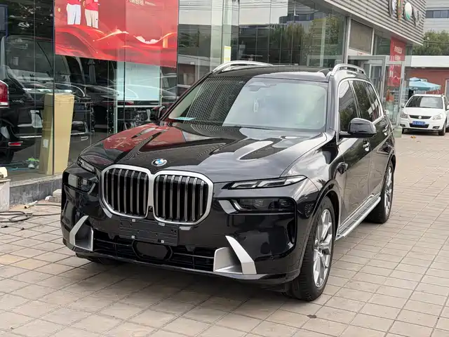 BMW BMW X7