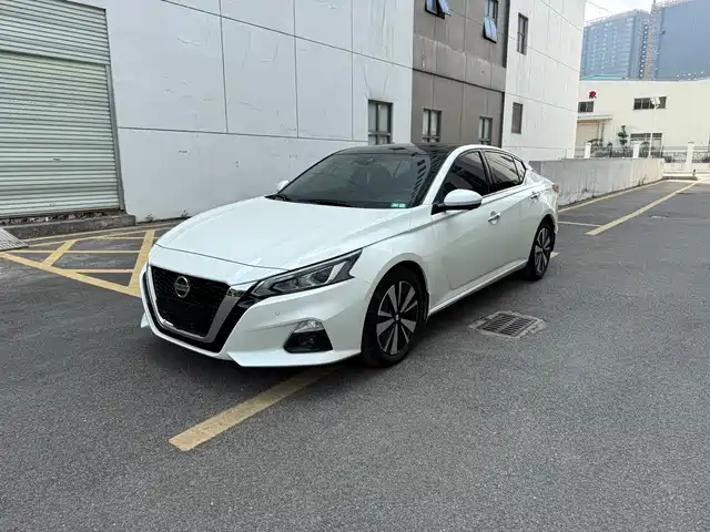 Nissan Teana 2021