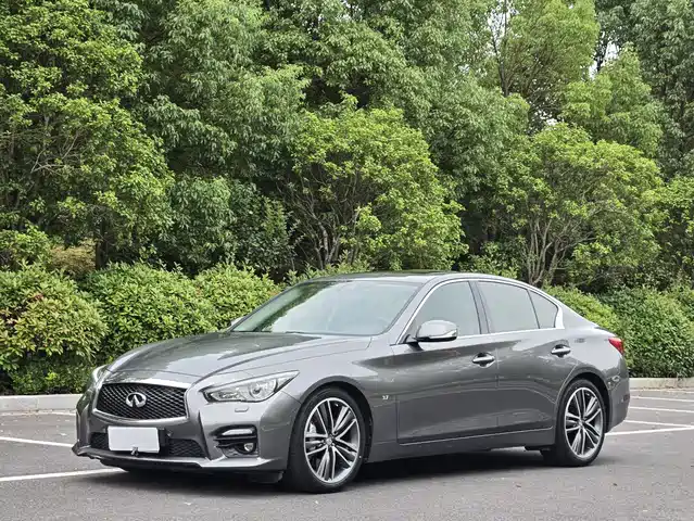 Infiniti Infiniti Q50
