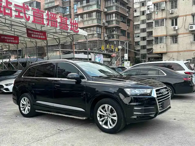 Audi Audi Q7 2019