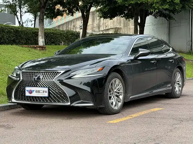 Lexus Lexus LS 2018