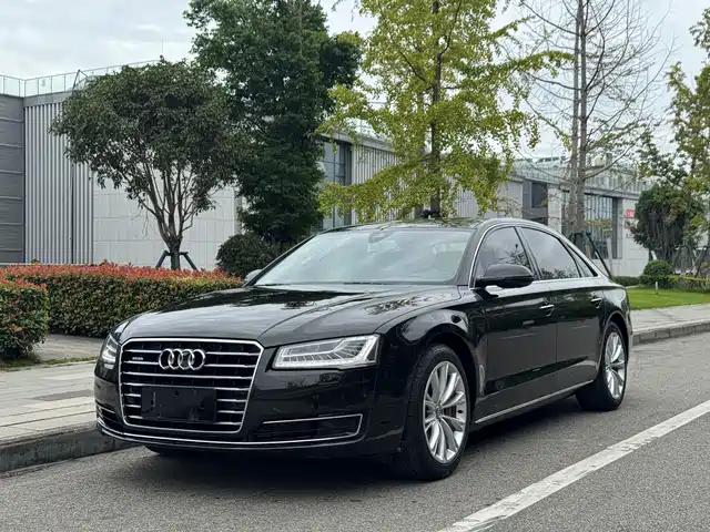Audi Audi A8
