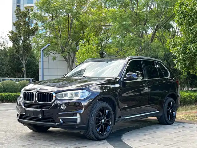 BMW BMW X5 (Import)