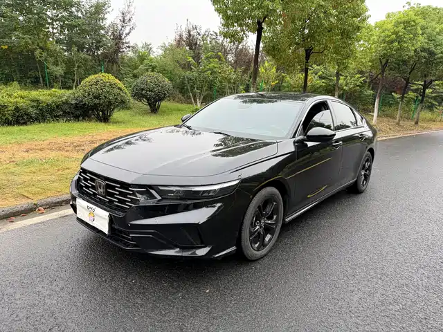 Honda Accord 2025