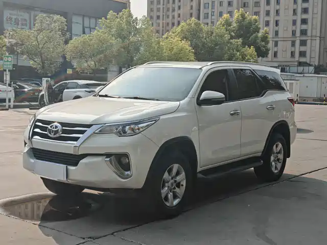 Toyota Fortuner 2018