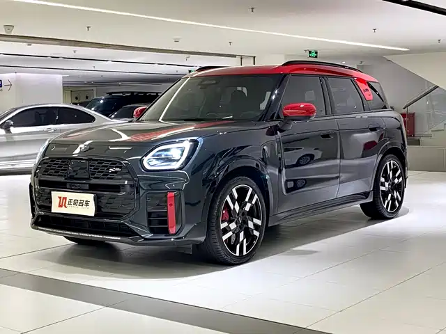 MINI MINI JCW COUNTRYMAN 2024