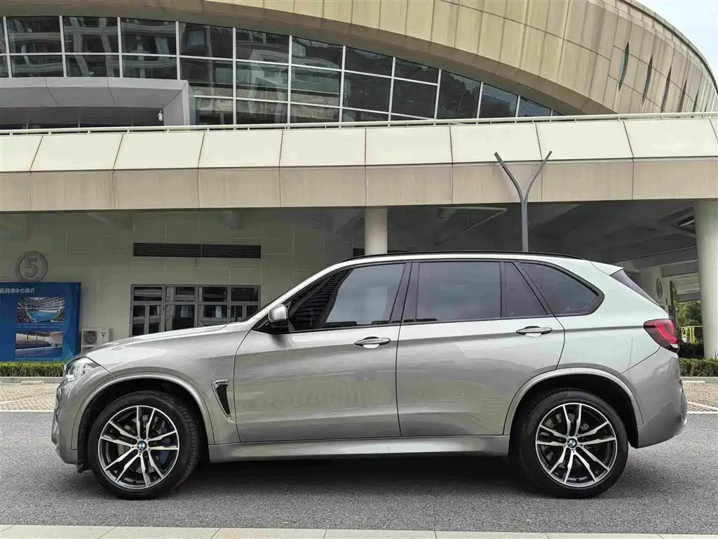 BMW BMW X5 M