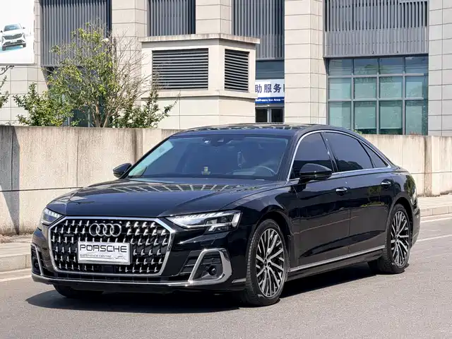 Audi Audi A8