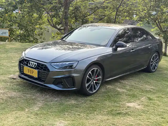 Audi Audi A4L 2025