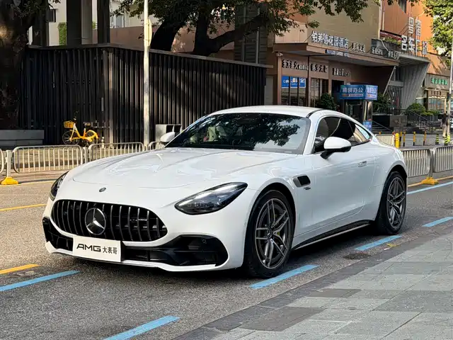 Mercedes-Benz AMG GT