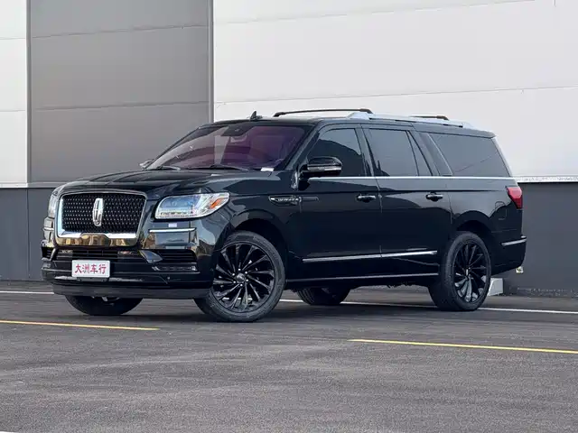 Lincoln Navigator