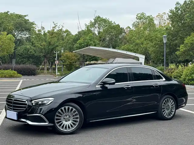 Mercedes-Benz Mercedes-Benz E-Class 2021