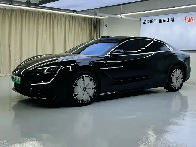 Yangwang Yangwang U7