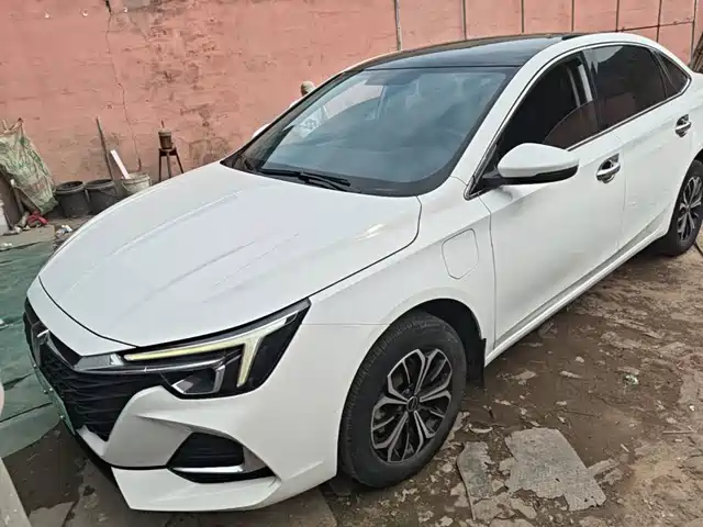 Roewe Roewe i6 MAX EV