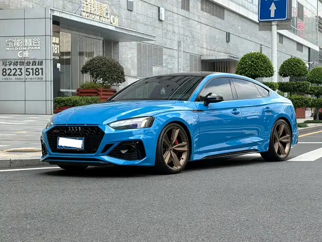 Audi Audi RS 5
