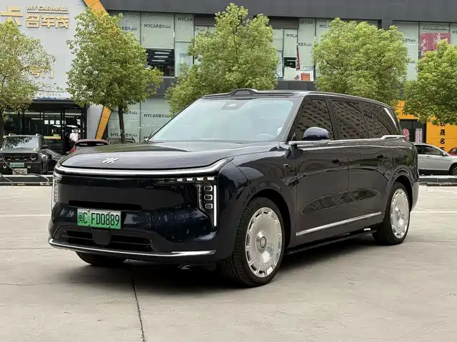 IM Motors IM LS9