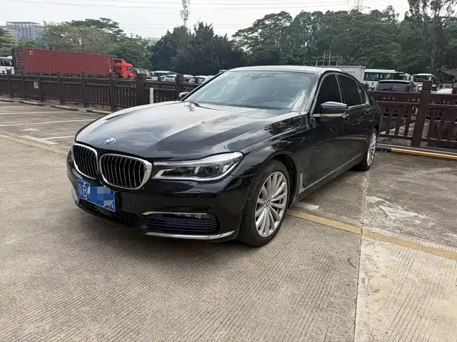BMW BMW 7 Series 2016