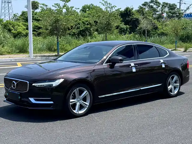 Volvo Volvo S90 2018