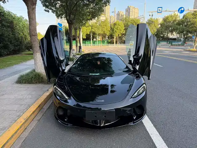 McLaren McLaren GT