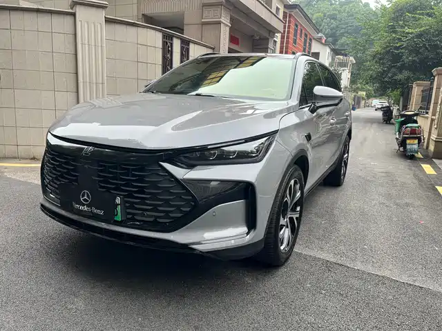 BYD Tang New Energy 2025