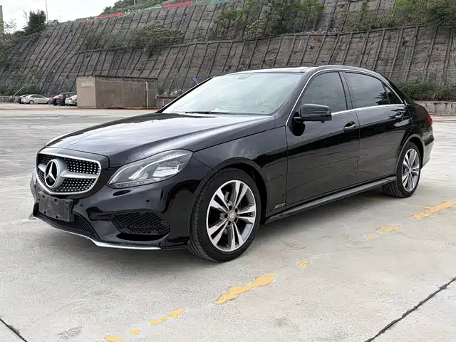 Mercedes-Benz Mercedes-Benz E-Class 2015