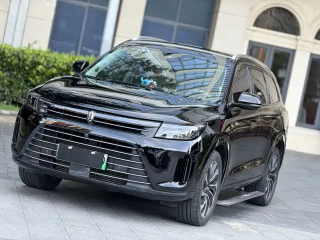 AITO Wenjie AITO M7
