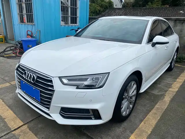 Audi Audi A4L 2017