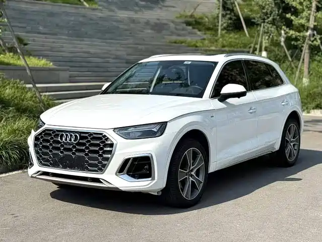 Audi Audi Q5L 2022