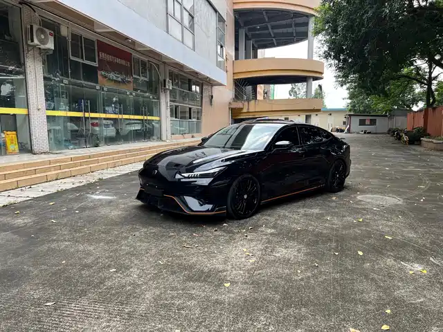 Changan Changan UNI-V 2025
