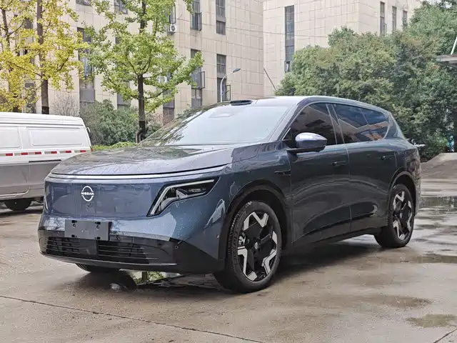 Nissan Nissan NX8