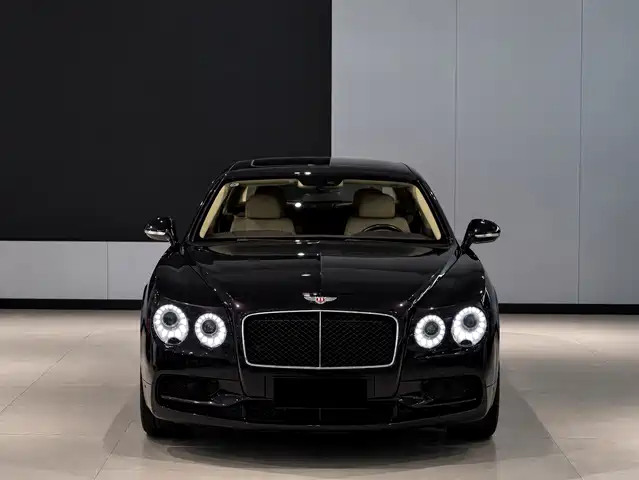 Bentley Flying Spur 2015