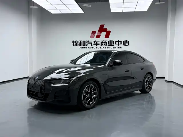 BMW BMW i4 2025