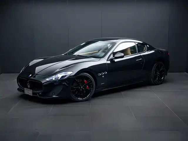 Maserati GranTurismo 2014