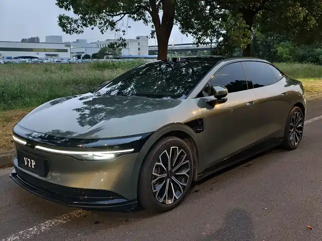 ZEEKR Zeekr 007