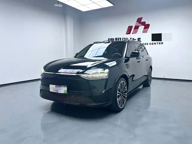 AITO Wenjie AITO M9 2025